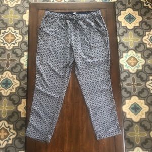 Blue and white patterned pants